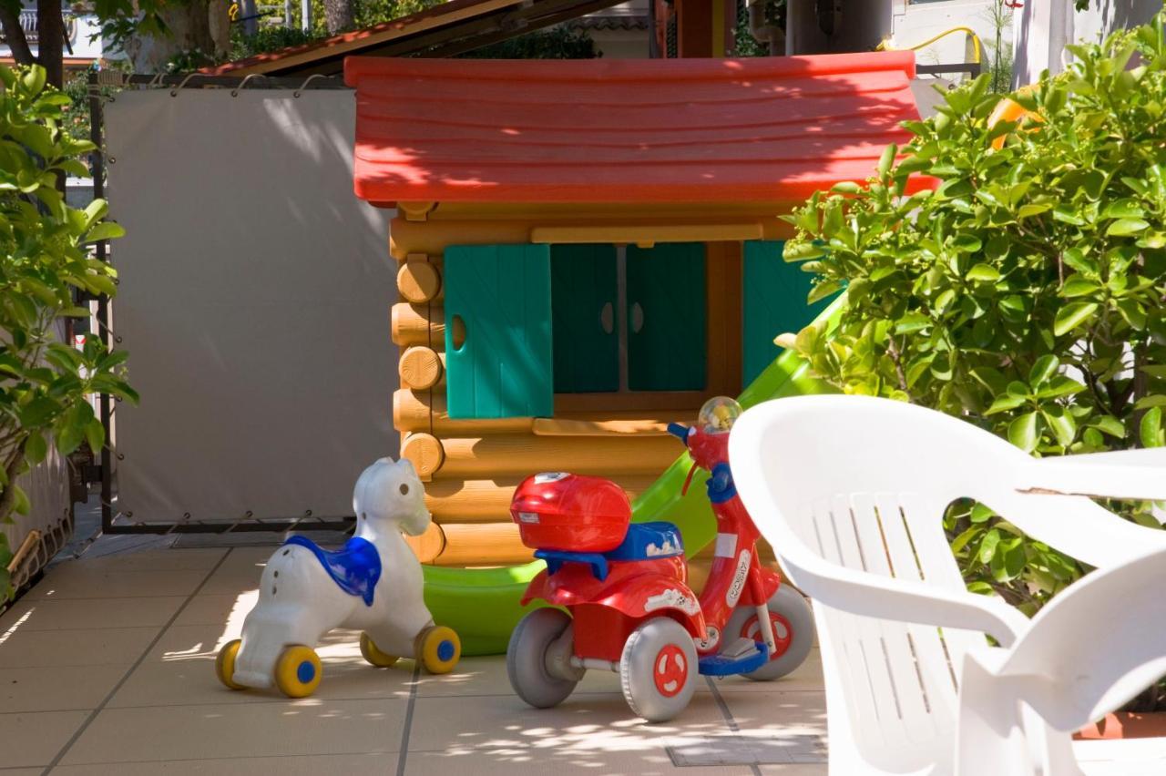 Hotel Maris Stella Riccione Exteriér fotografie
