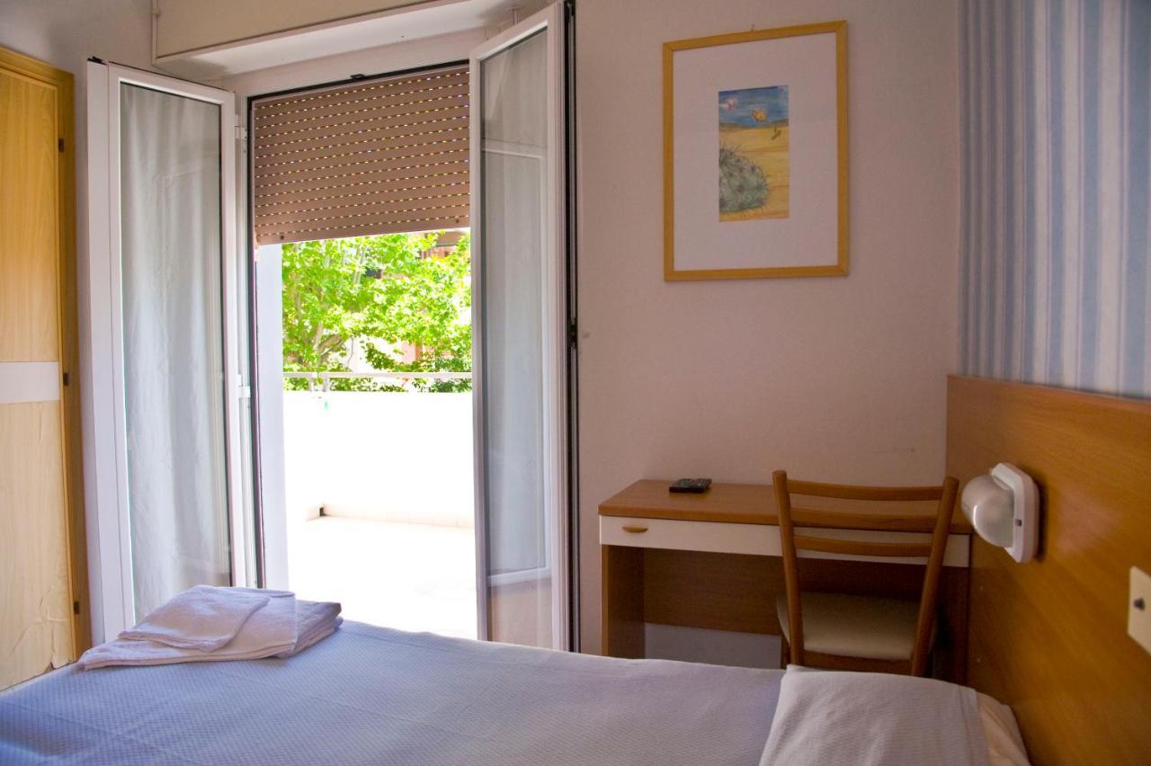Hotel Maris Stella Riccione Exteriér fotografie