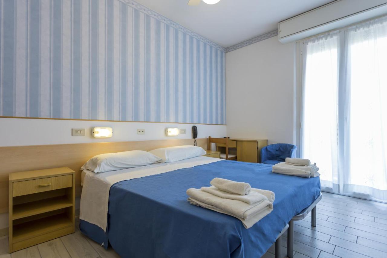 Hotel Maris Stella Riccione Exteriér fotografie