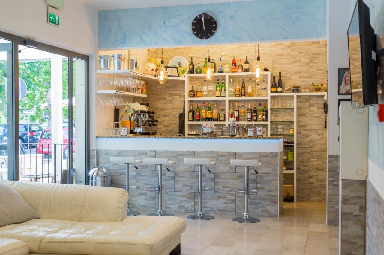 Hotel Maris Stella Riccione Exteriér fotografie