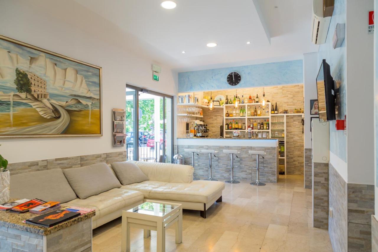 Hotel Maris Stella Riccione Exteriér fotografie