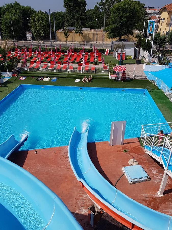 Hotel Maris Stella Riccione Exteriér fotografie